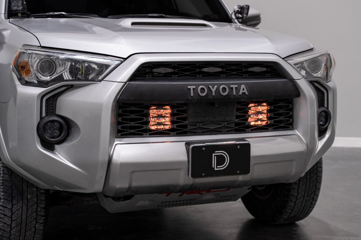 Kit LED SS5 Stealth Grille para Toyota 4Runner 2014–2024 (2 Pods)